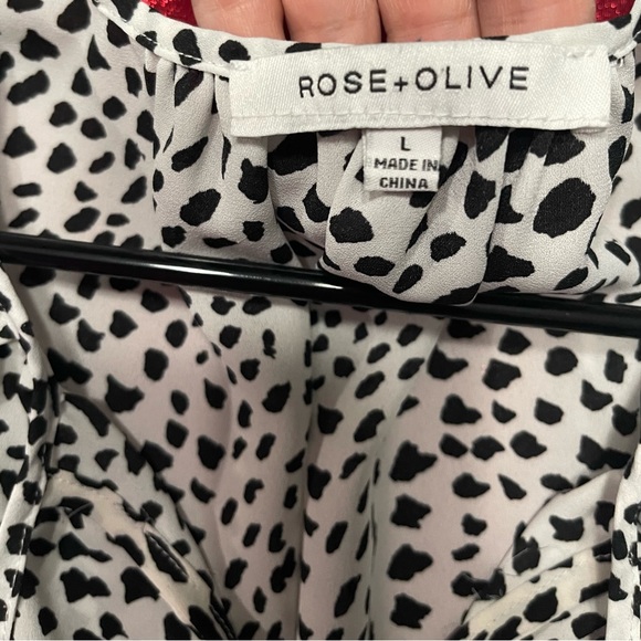 Rose and Olive flutter sleeve, animal printed top. In good condition SZ Large - Picture 4 of 13